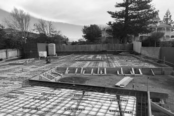 PhilipMDingemanseRivermouthConstruction01